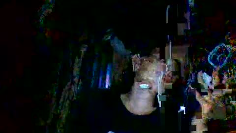 Snapshot of ariana_sweet25 chatting on 12.19.25 ariana_sweet25 online show from 12.19.25