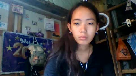 Snapshot of ariana_sweet25 chatting on 12.23.25 ariana_sweet25 online show from 12.23.25