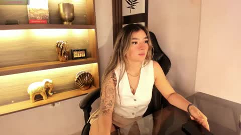 Ari online show from 03.09.25