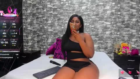 Snapshot of arianaablack chatting on 02.22.25 Ariana online show from 02.22.25