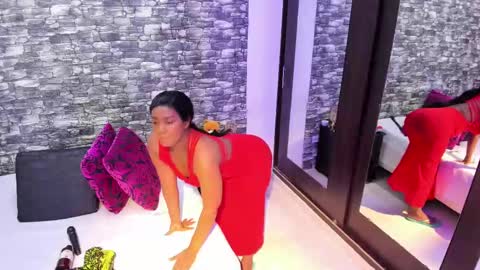 Snapshot of arianaablack chatting on 02.28.25 Ariana online show from 02.28.25