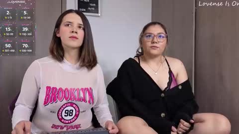 Snapshot of arianablake_11 chatting on 01.18.26 Ariana online show from 01.18.26