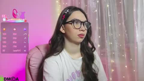 Snapshot of arianahot777 chatting on 11.11.25 arianahot777 online show from 11.11.25