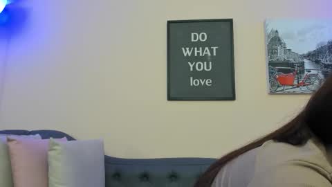 Arianavyx online show from 02.04.26