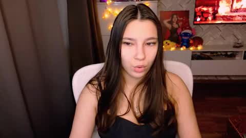 Snapshot of arianna_grend chatting on 01.06.26 Arianna online show from 01.06.26