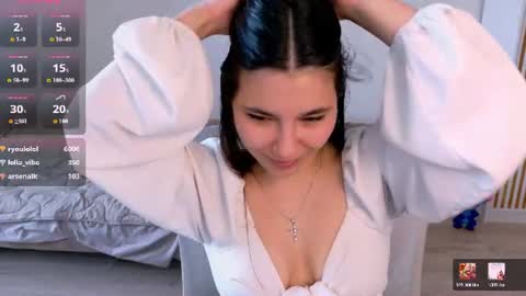 Snapshot of arianna_grend chatting on 06.23.26 Arianna online show from 06.23.26