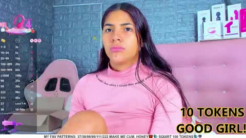 Snapshot of ariannalewis1 chatting on 03.06.25 Arianna online show from 03.06.25