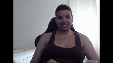 ariannaloovel online show from 12.27.24