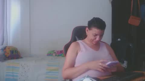 ariannaloovel online show from 04.22.26