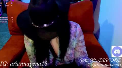 Snapshot of ariannapena chatting on 11.08.25 Arianna Pea online show from 11.08.25