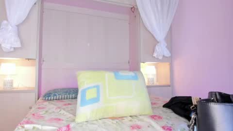 ariannavega_ online show from 05.27.26