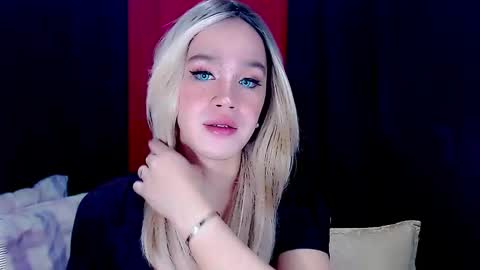 ARIANNE CUMS  online show from 12.02.24