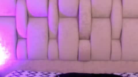 Welcome to Ari room online show from 06.28.26