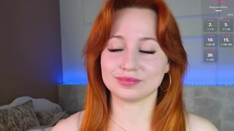 Snapshot of ariel_joy chatting on 10.26.25 Ari online show from 10.26.25