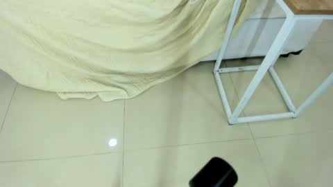 ariela__ online show from 01.10.25