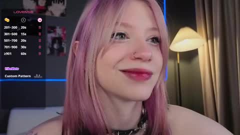 Snapshot of arielabradberry chatting on 05.17.26 Ariel online show from 05.17.26