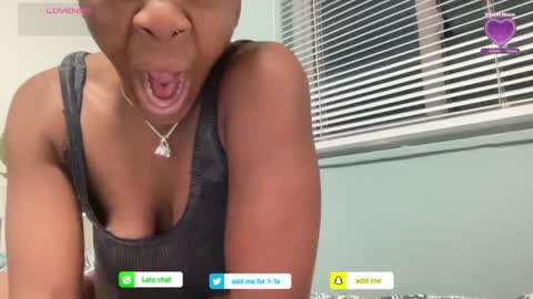 arielbliss69 online show from 04.28.26