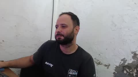 Snapshot of arield85 chatting on 01.23.25 Ariel online show from 01.23.25