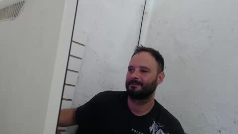 Snapshot of arield85 chatting on 02.10.26 Ariel online show from 02.10.26