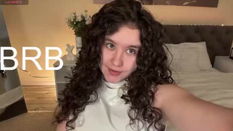 Snapshot of ariella_sol chatting on 06.22.26 Ariella GTM3 Tue Wed Thu Fri Sat 0400 am-1030pm online show from 06.22.26