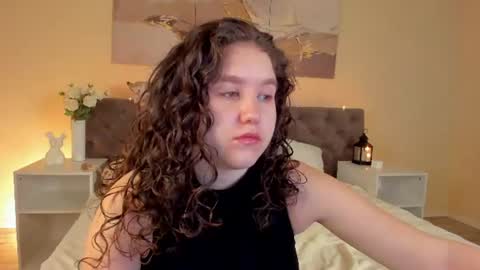 Snapshot of ariella_sol chatting on 07.10.26 Ariella GTM3 Tue Wed Thu Fri Sat 0400 am-1030pm online show from 07.10.26