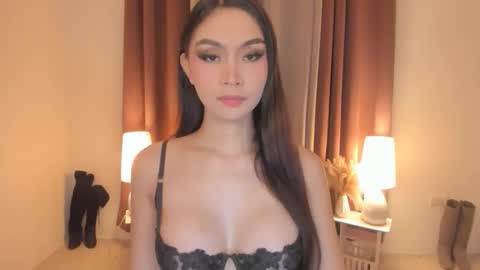 MIRA GREYSON online show from 03.19.26