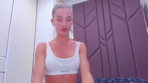 AriellaBlonde online show from 06.09.26