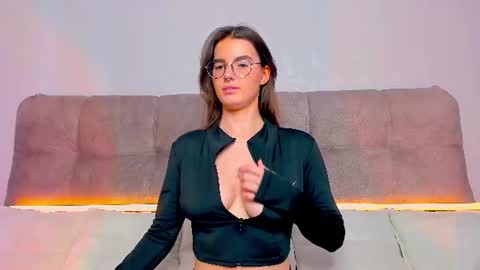 Ariella online show from 06.10.26