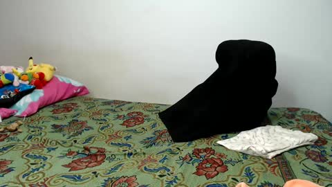 Snapshot of arielstarfish chatting on 10.02.25 Ariel Starfish online show from 10.02.25