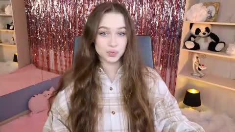 arielsykes online show from 04.13.26