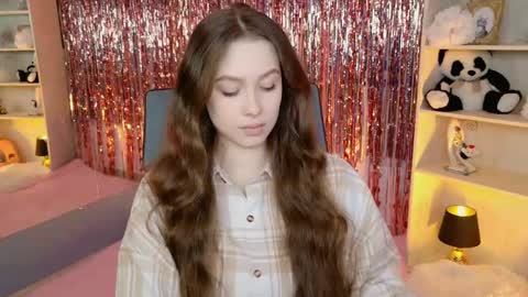 arielsykes online show from 04.17.26