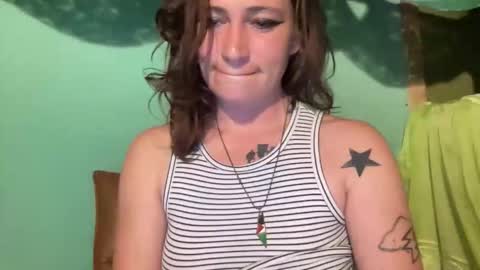 ariel  colin when hes here online show from 05.25.26