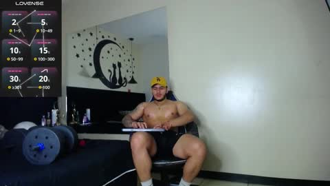 Snapshot of ariies13 chatting on 02.25.26 Ariies13 online show from 02.25.26