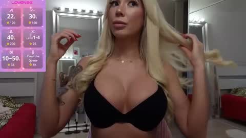 Snapshot of ariiianka chatting on 02.13.26 ariiianka online show from 02.13.26