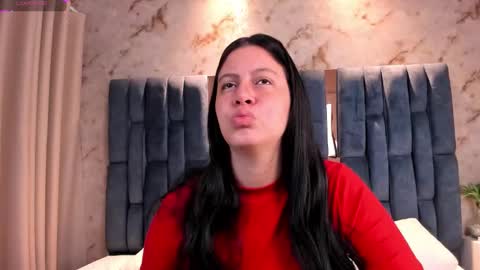 Ari Vega online show from 11.11.25