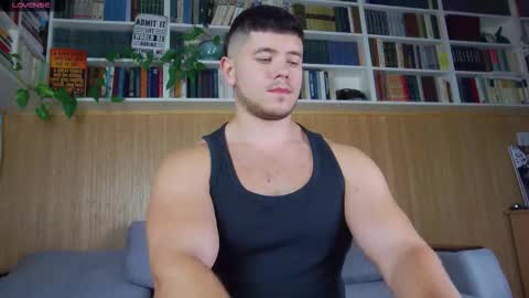 Snapshot of arilass chatting on 09.11.25 A n g e l  f r o m  H e l l online show from 09.11.25