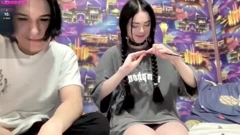 Snapshot of arina_rose chatting on 12.27.24 Arinka online show from 12.27.24