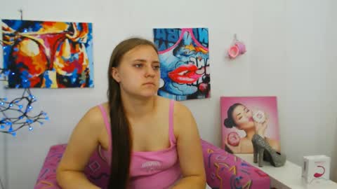 Snapshot of arinabelle chatting on 07.04.26 arinabelle online show from 07.04.26