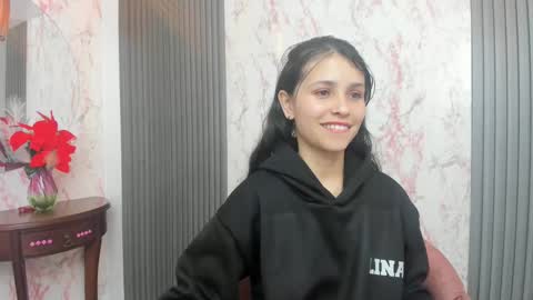 Snapshot of arisha_lee2 chatting on 01.07.25 arisha_lee2 online show from 01.07.25