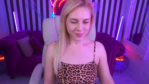 Snapshot of arishkalulu chatting on 06.15.26 Arishka online show from 06.15.26