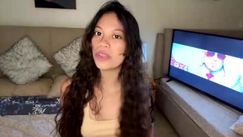 Snapshot of aristruths chatting on 06.09.26 Ari online show from 06.09.26
