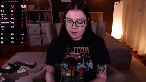 Astrid online show from 02.21.25