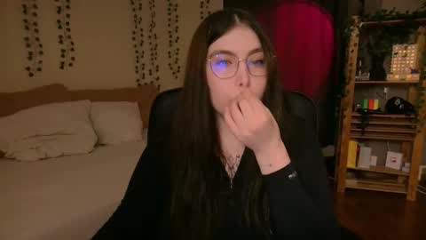 Astrid online show from 10.20.25