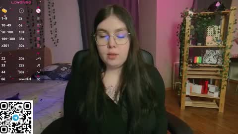 Snapshot of arizonaa_muse chatting on 03.06.26 Astrid online show from 03.06.26