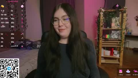 Snapshot of arizonaa_muse chatting on 03.08.26 Astrid online show from 03.08.26