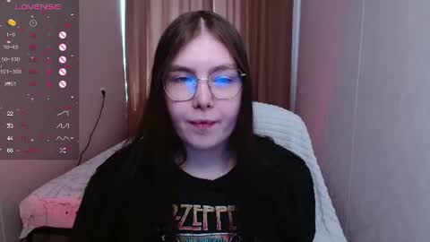 Snapshot of arizonaa_muse chatting on 07.03.26 Astrid online show from 07.03.26