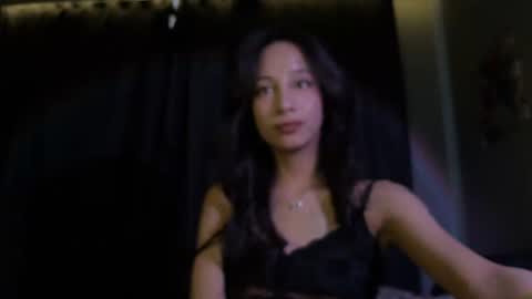Snapshot of arlicee chatting on 06.25.26 arlicee online show from 06.25.26