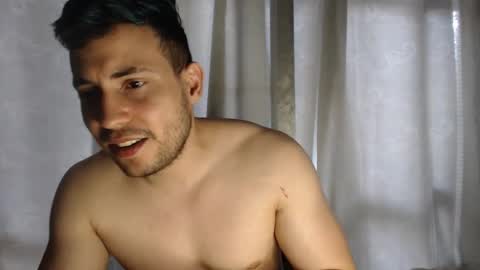 Snapshot of armando_2002 chatting on 09.13.25 ARMANDO online show from 09.13.25