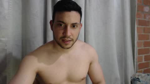 Snapshot of armando_2002 chatting on 09.17.25 ARMANDO online show from 09.17.25