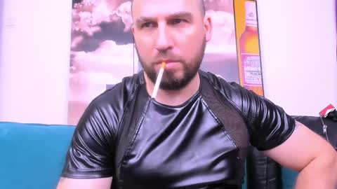 Snapshot of armandosteel chatting on 12.12.24 Armando online show from 12.12.24